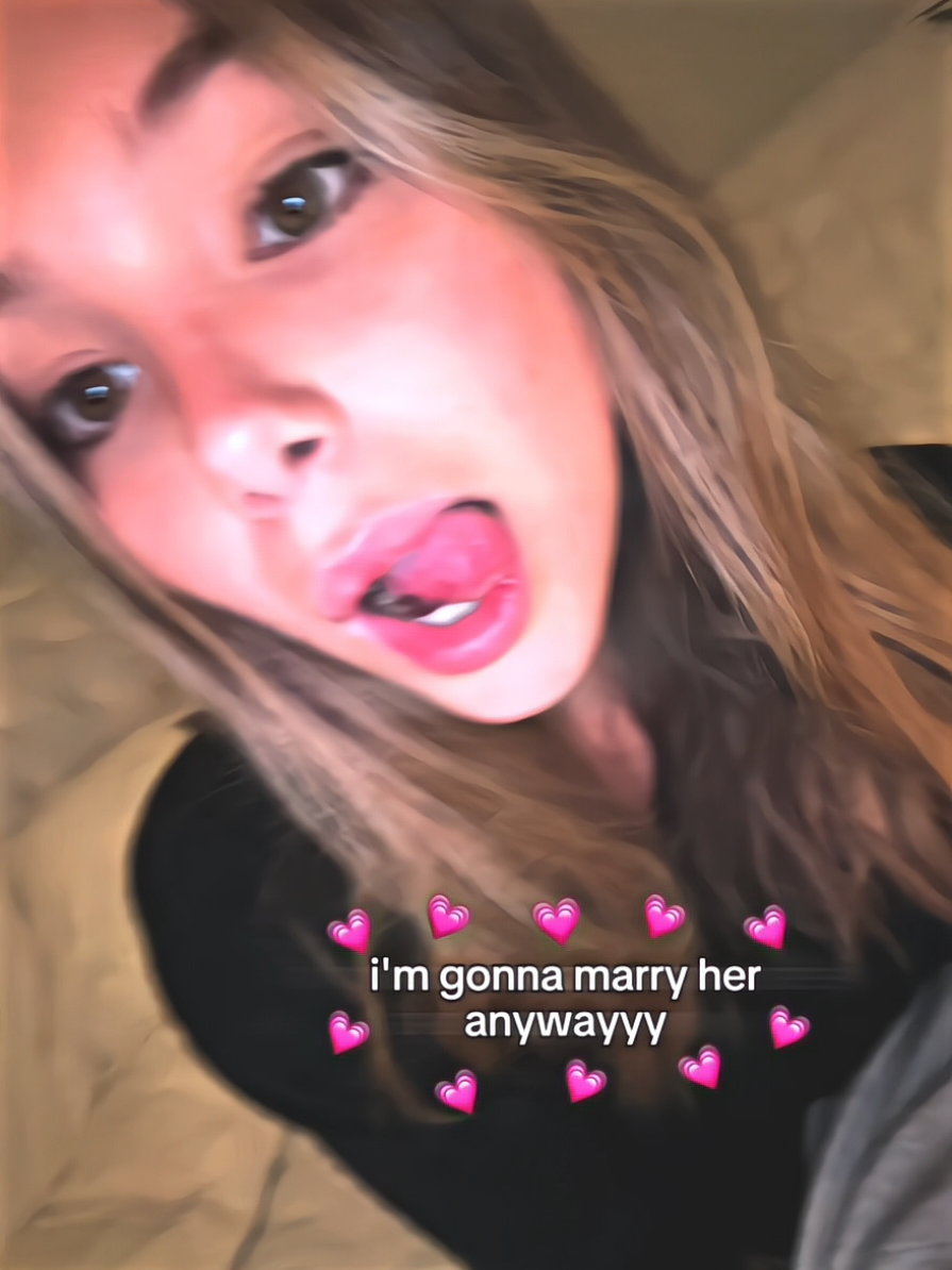 @𝒜𝓇𝒾 ☆