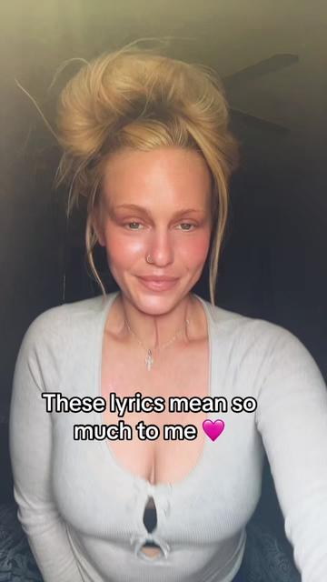 @tinkerbelljo3