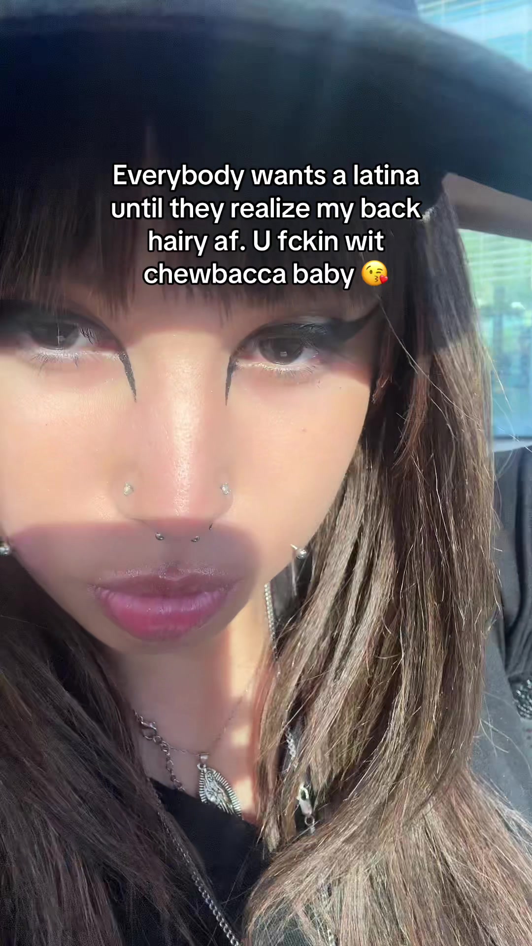 @️
