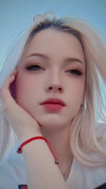 @♥️✨Nellie Myr✨♥️