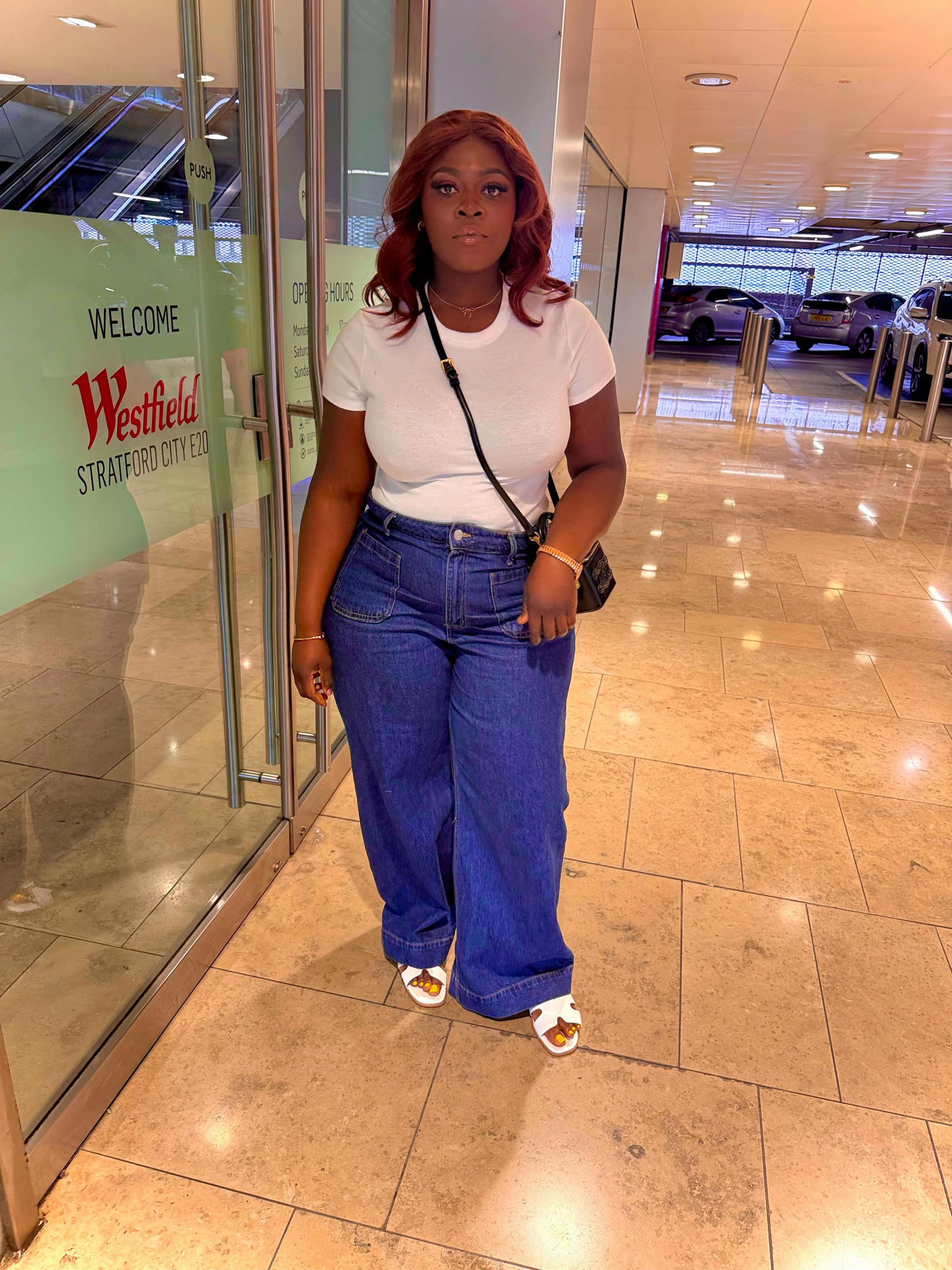 @Akosua🎀🌸