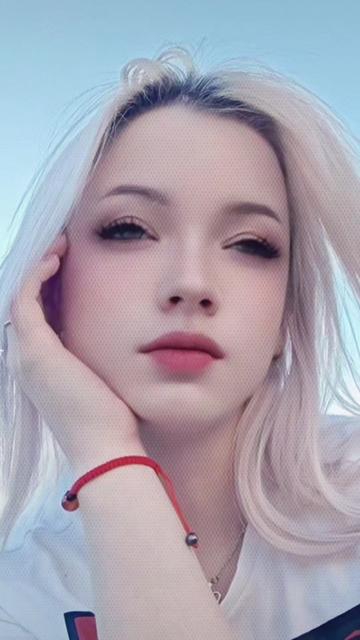 @♥️✨Nellie Myr✨♥️