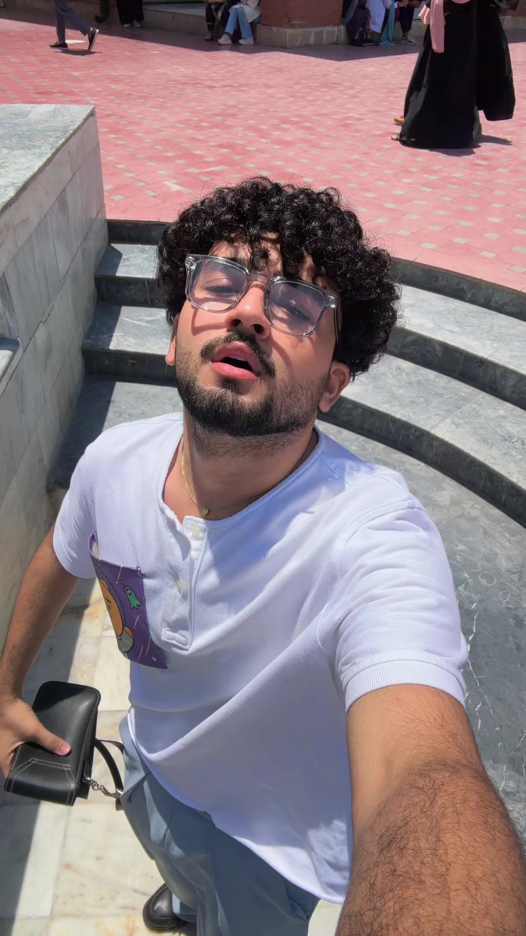 @Mr Curly._