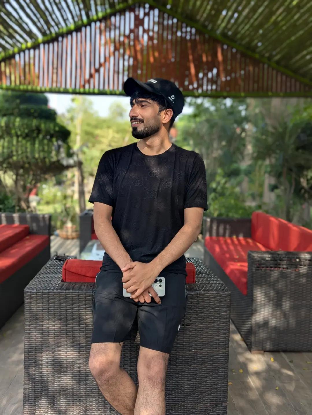 @فہد چوھدری⚜️💸