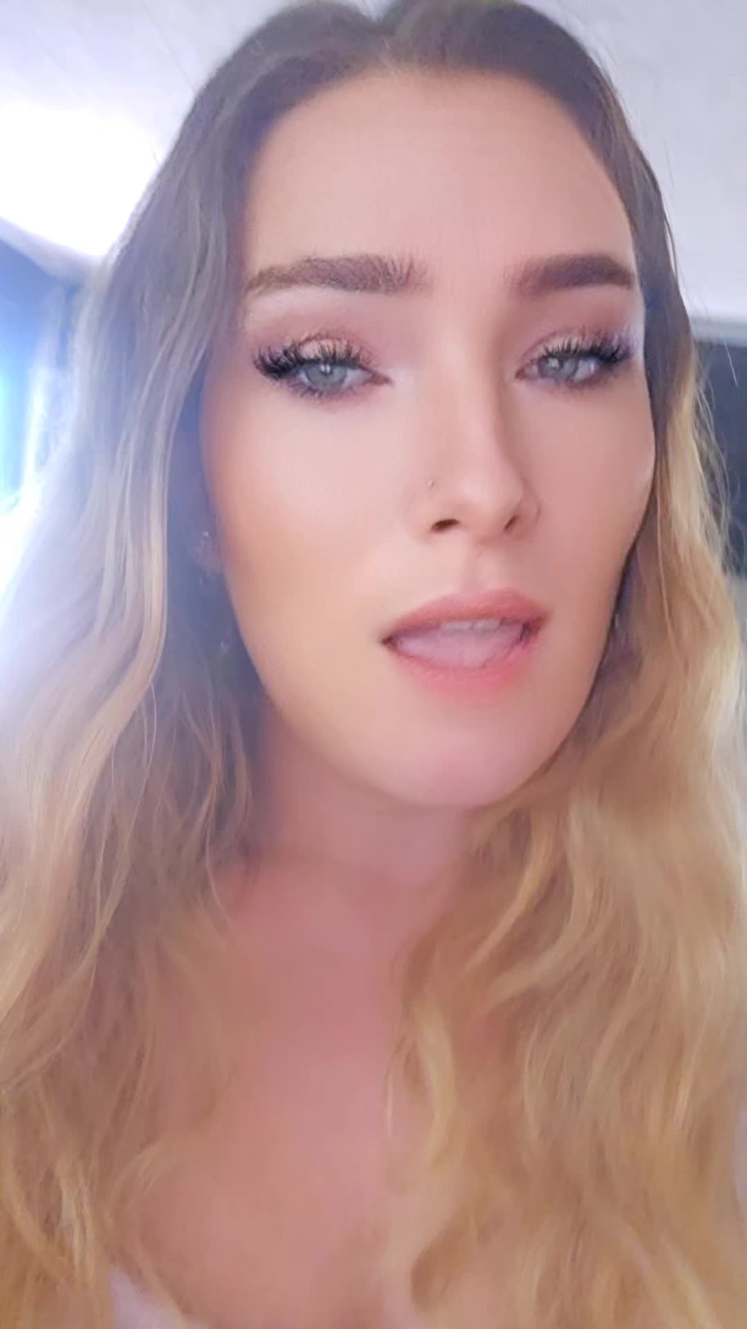 @Courtney419