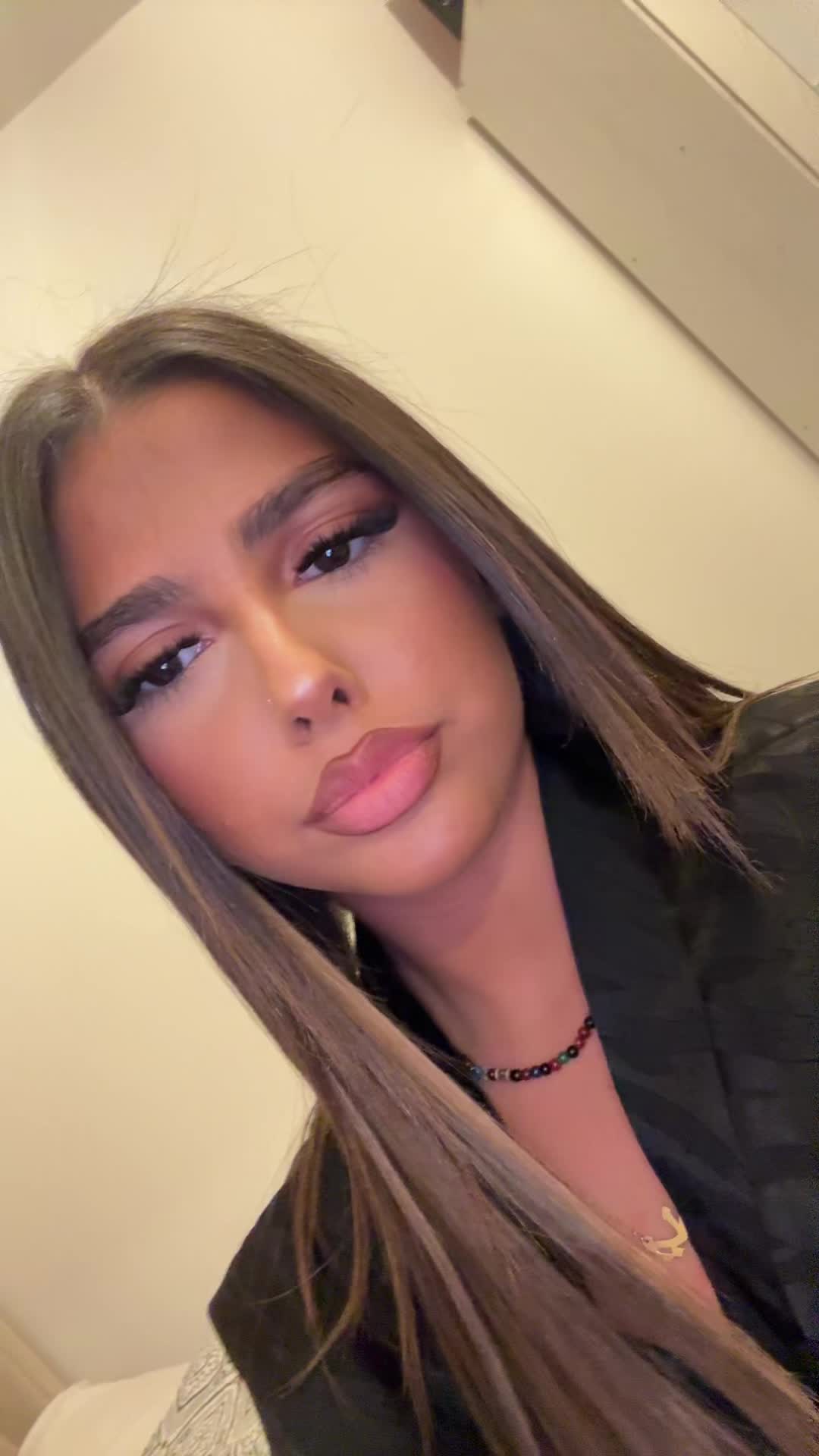 @𝐘𝐀𝐑𝐀🐚🌺