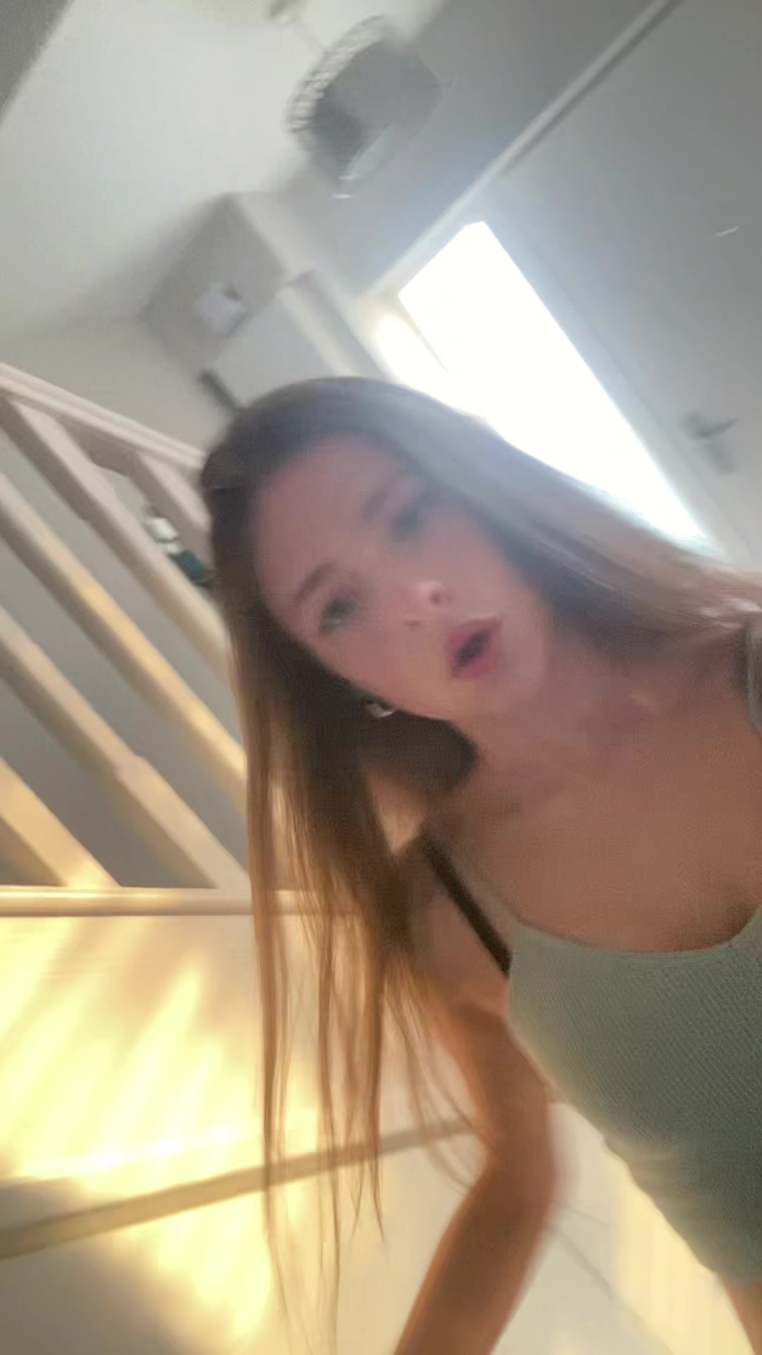 @️