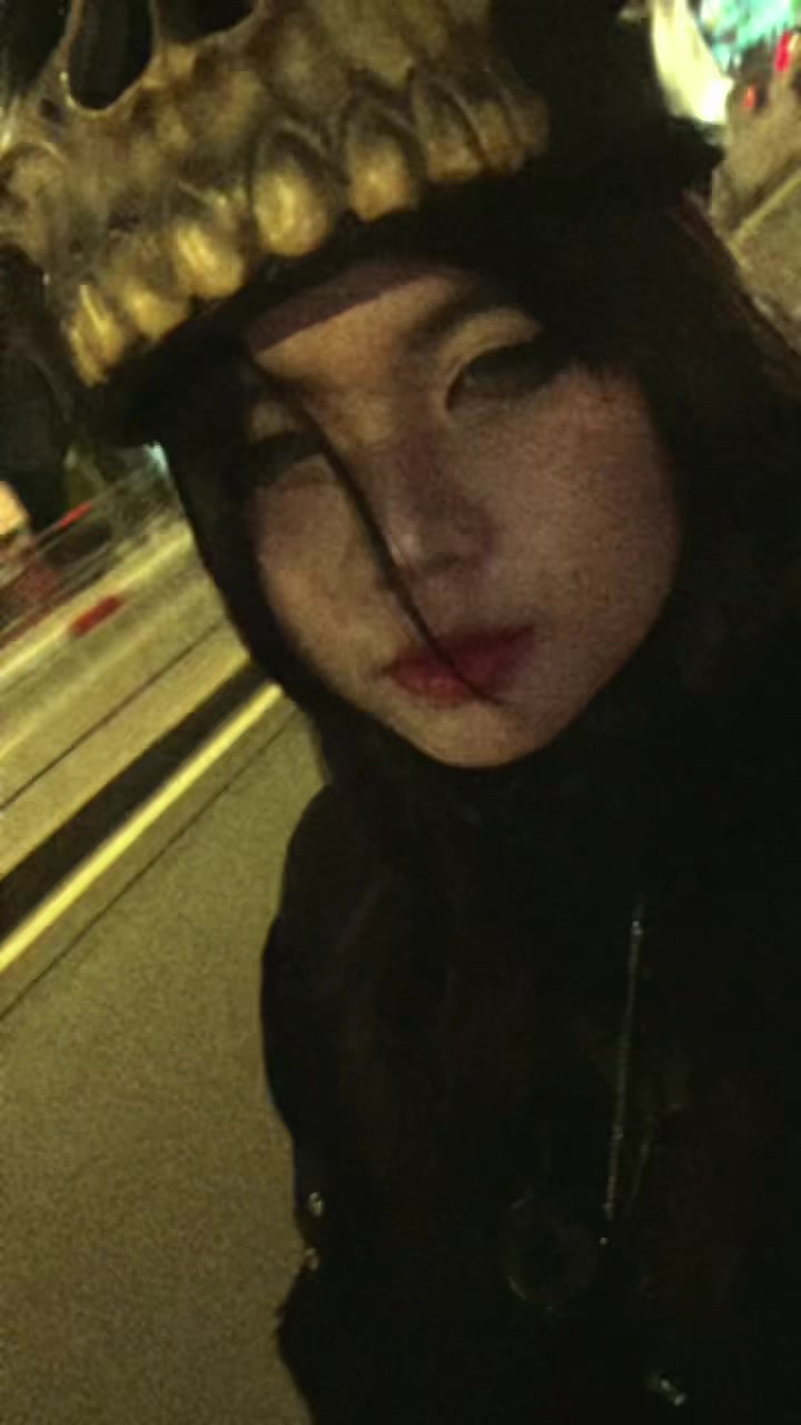 @.*･ Baddie.sterano .*･