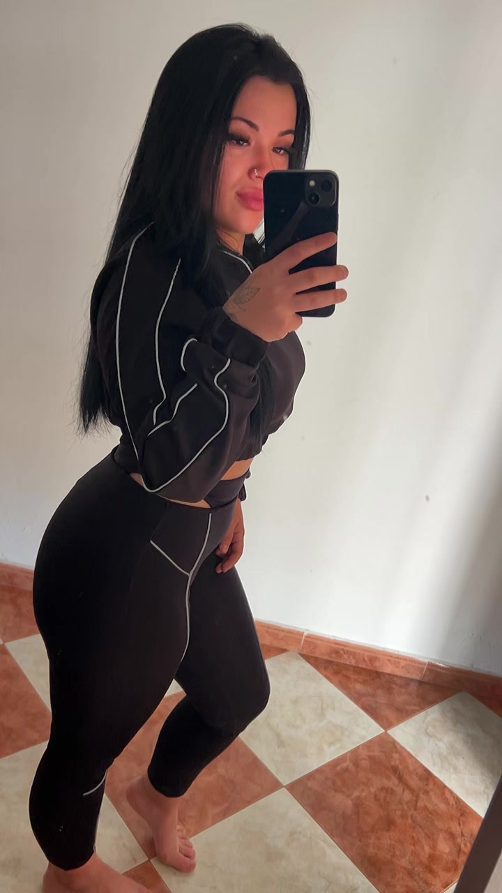 @aroamartiiinezz