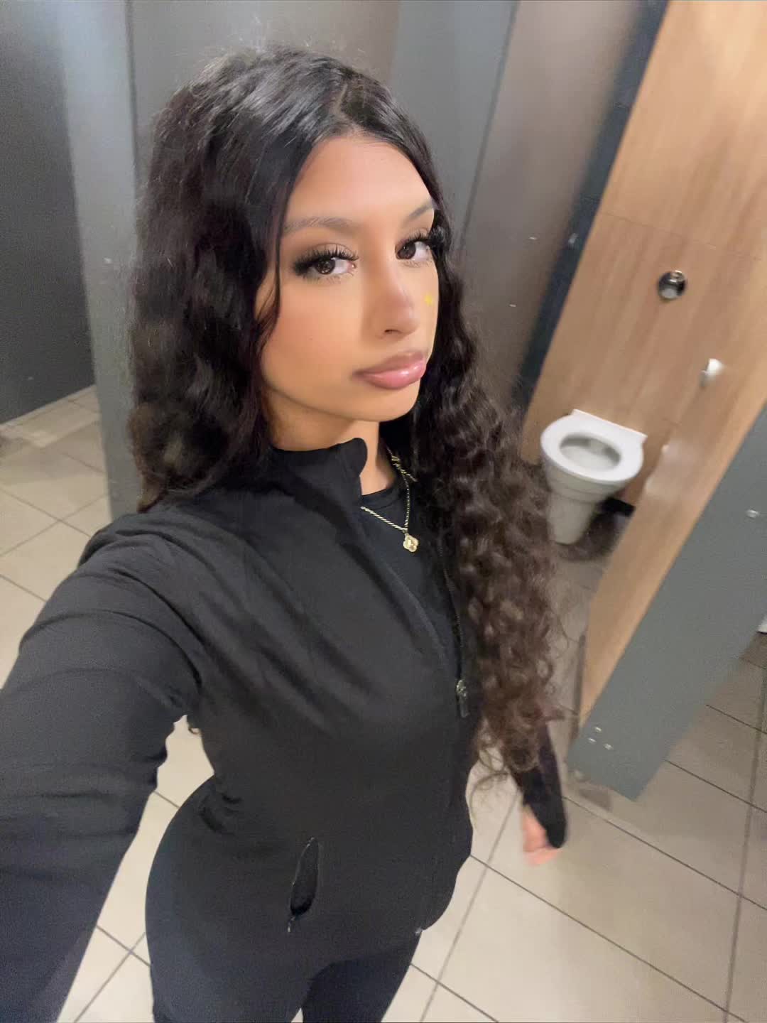 @aisha