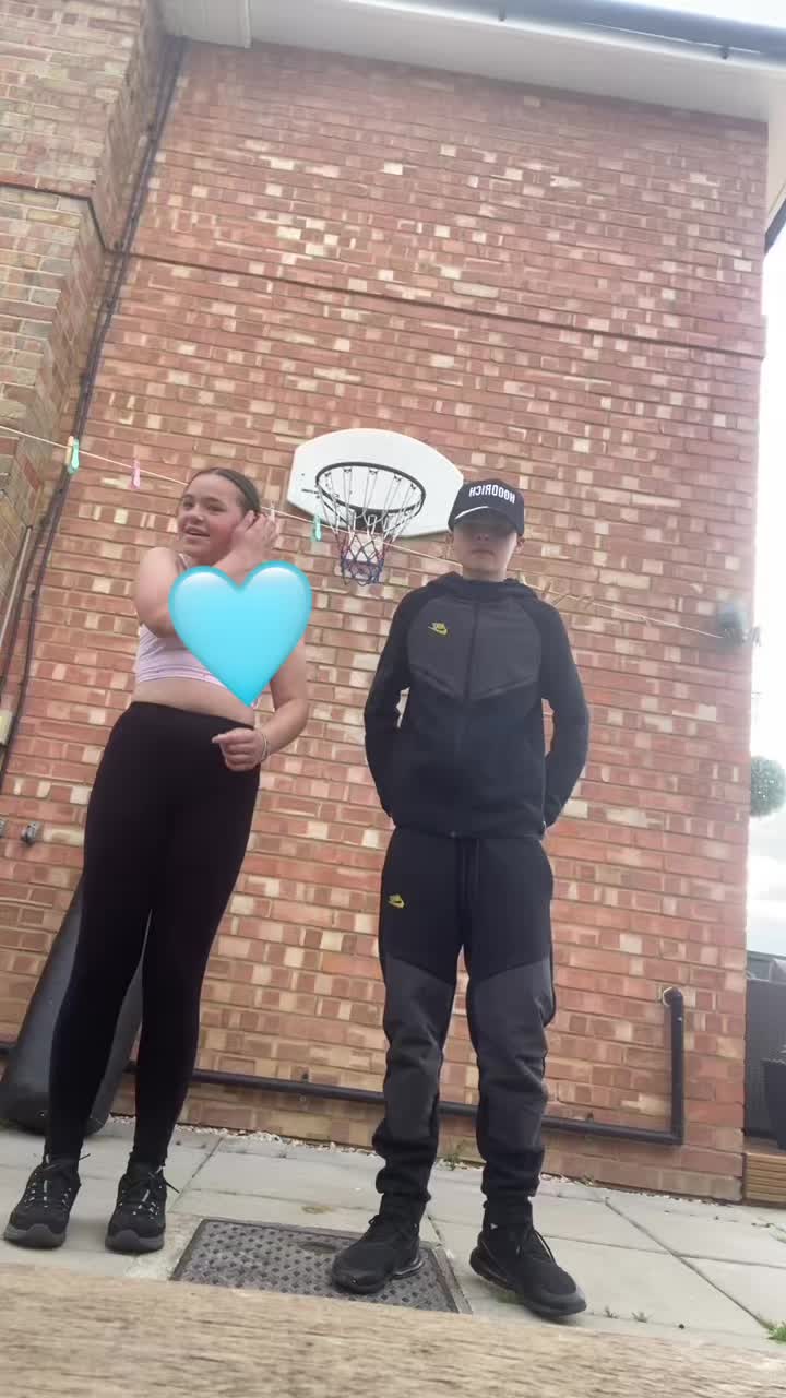 @x.brookee.x13