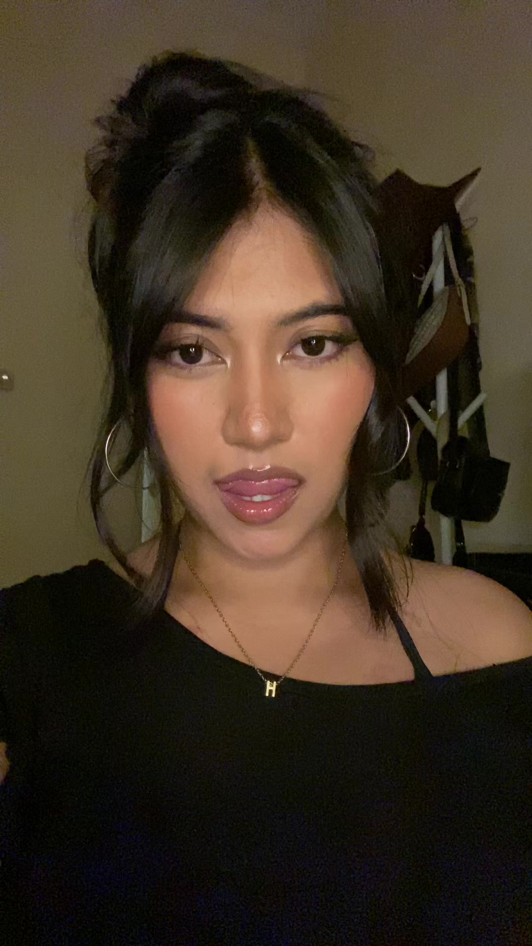 @H