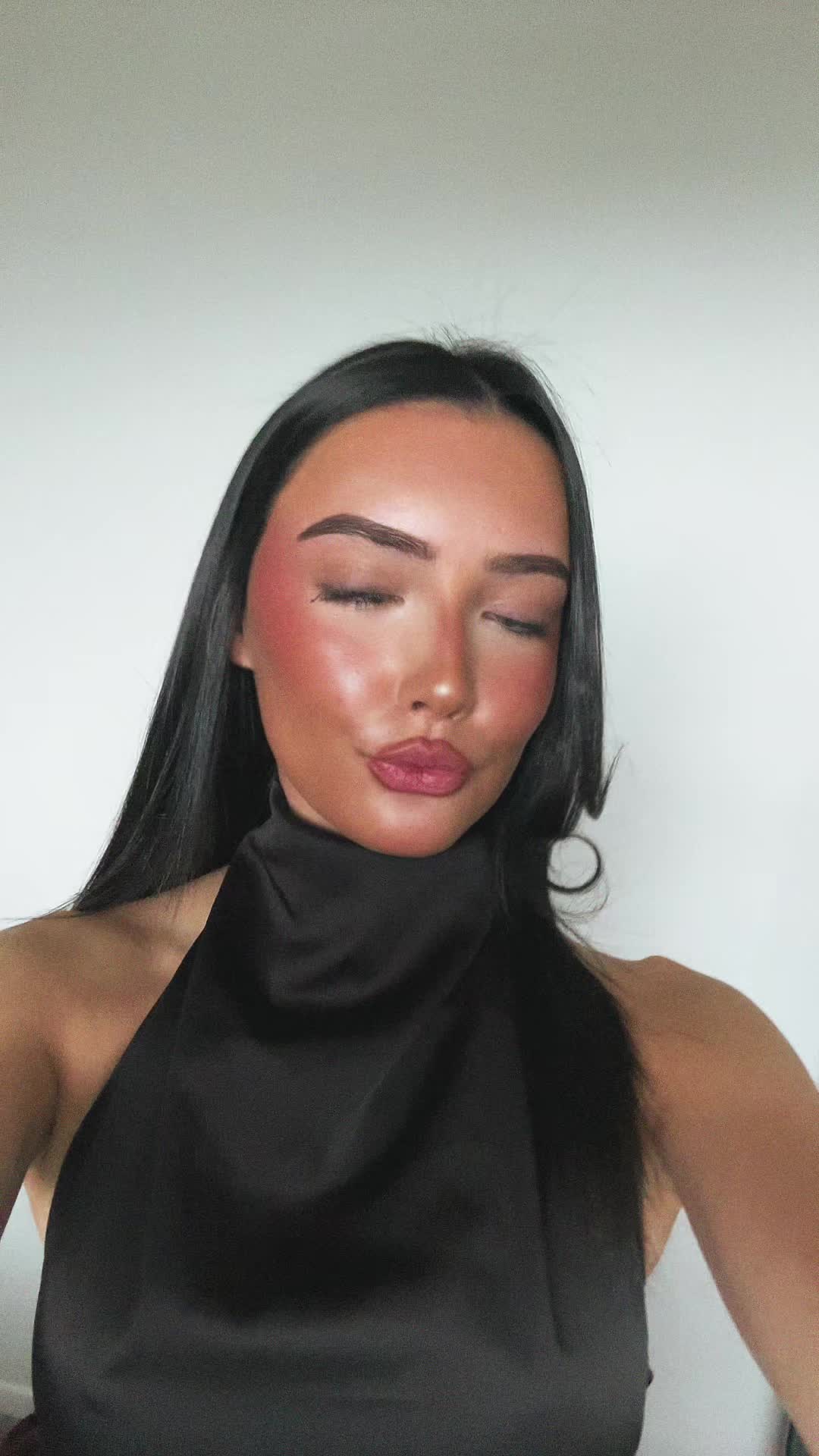 @erin ana&iuml;s