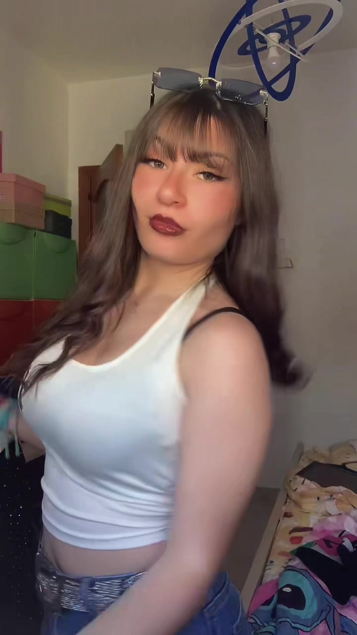 @👸🏽🥀