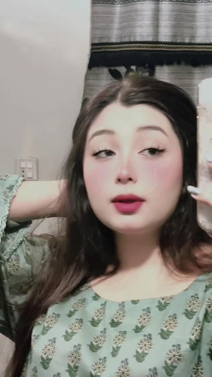@𝑭𝒊𝒛𝒂 𝑸𝒖𝒓𝒆𝒔𝒉𝒊❤️
