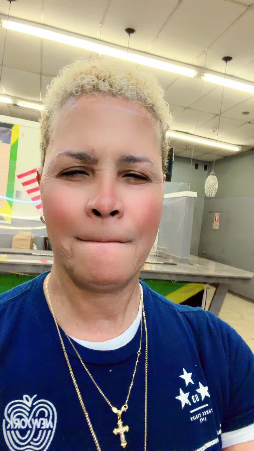 @LizzyRSR
