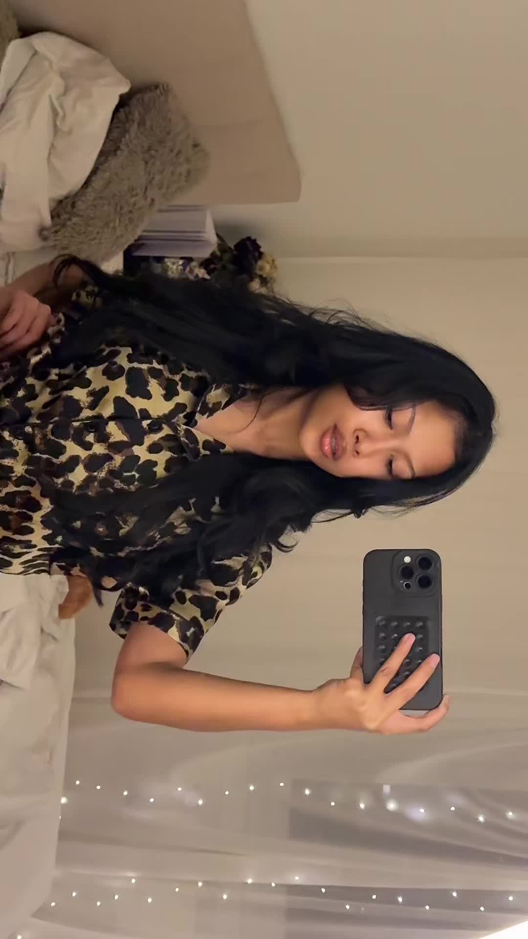 @🧚🏽&zwj;♀️🧚🏽&zwj;♀️🧚🏽&zwj;♀️