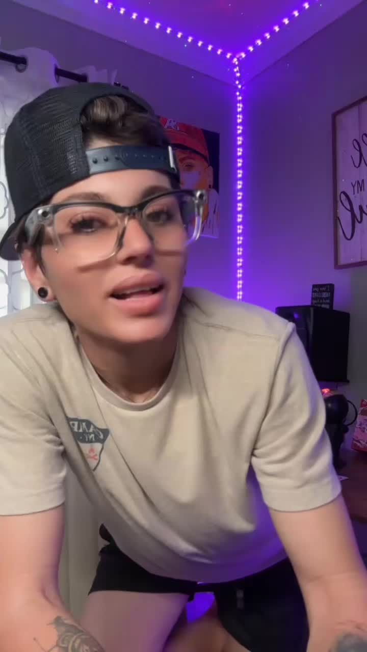 @TheRealJennaGray