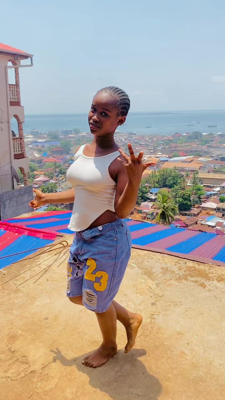 @Butterflies 🇸🇱
