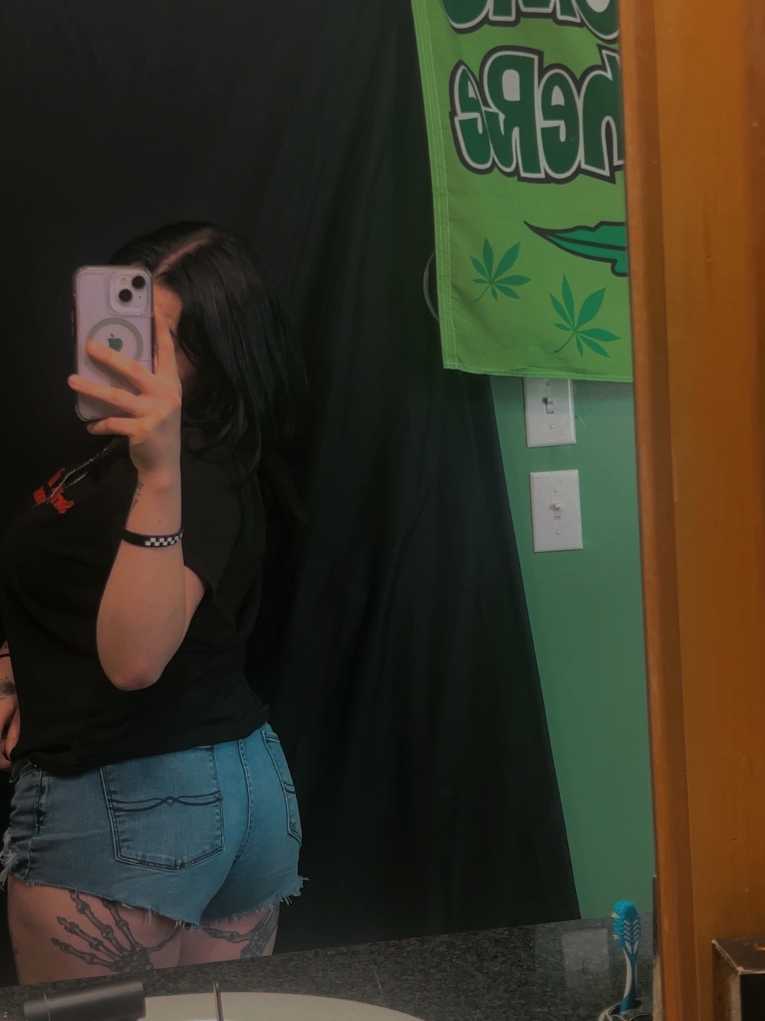 @Shorty 🤍💸