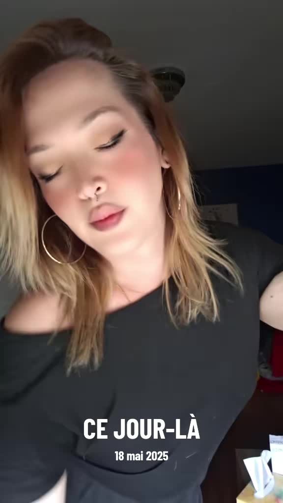 @𝐿𝑜𝓊𝒶𝓃𝑒 𝒞𝒽𝒶𝓃𝑒𝓁