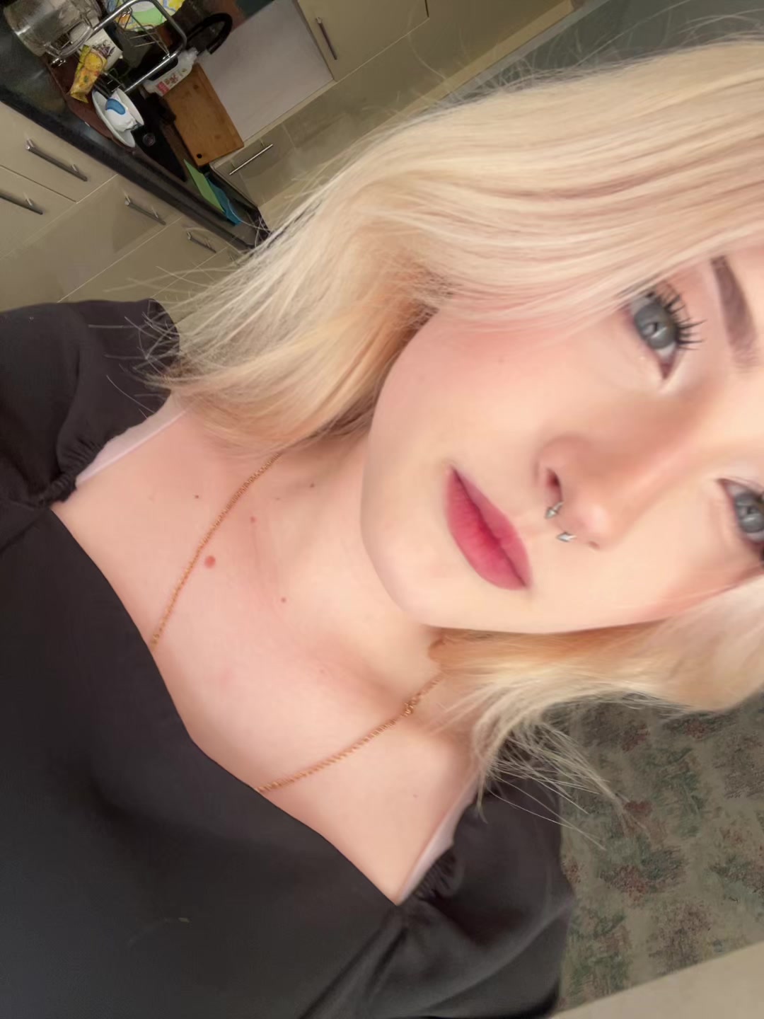 @★