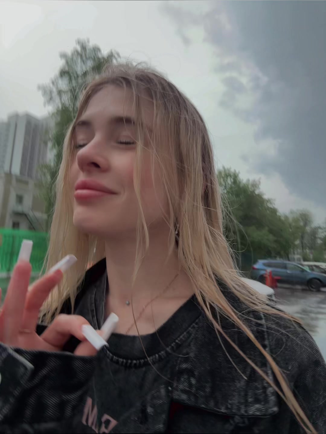 @Элиза Малая 🦁👸