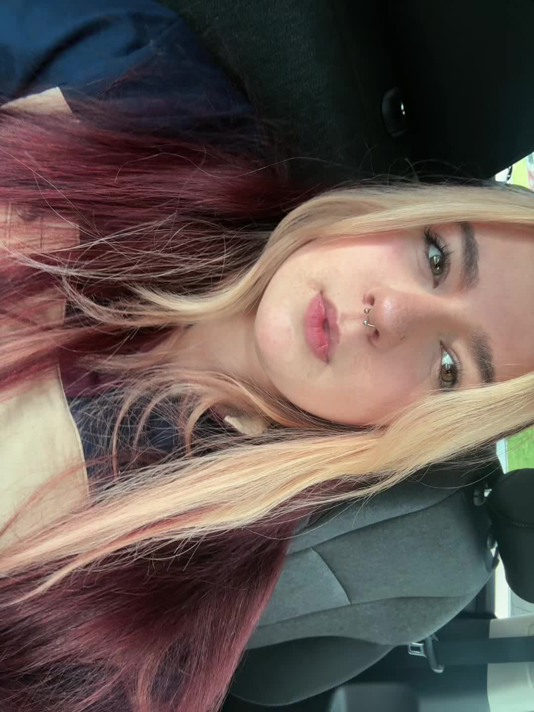 @just_a_lilly.bit