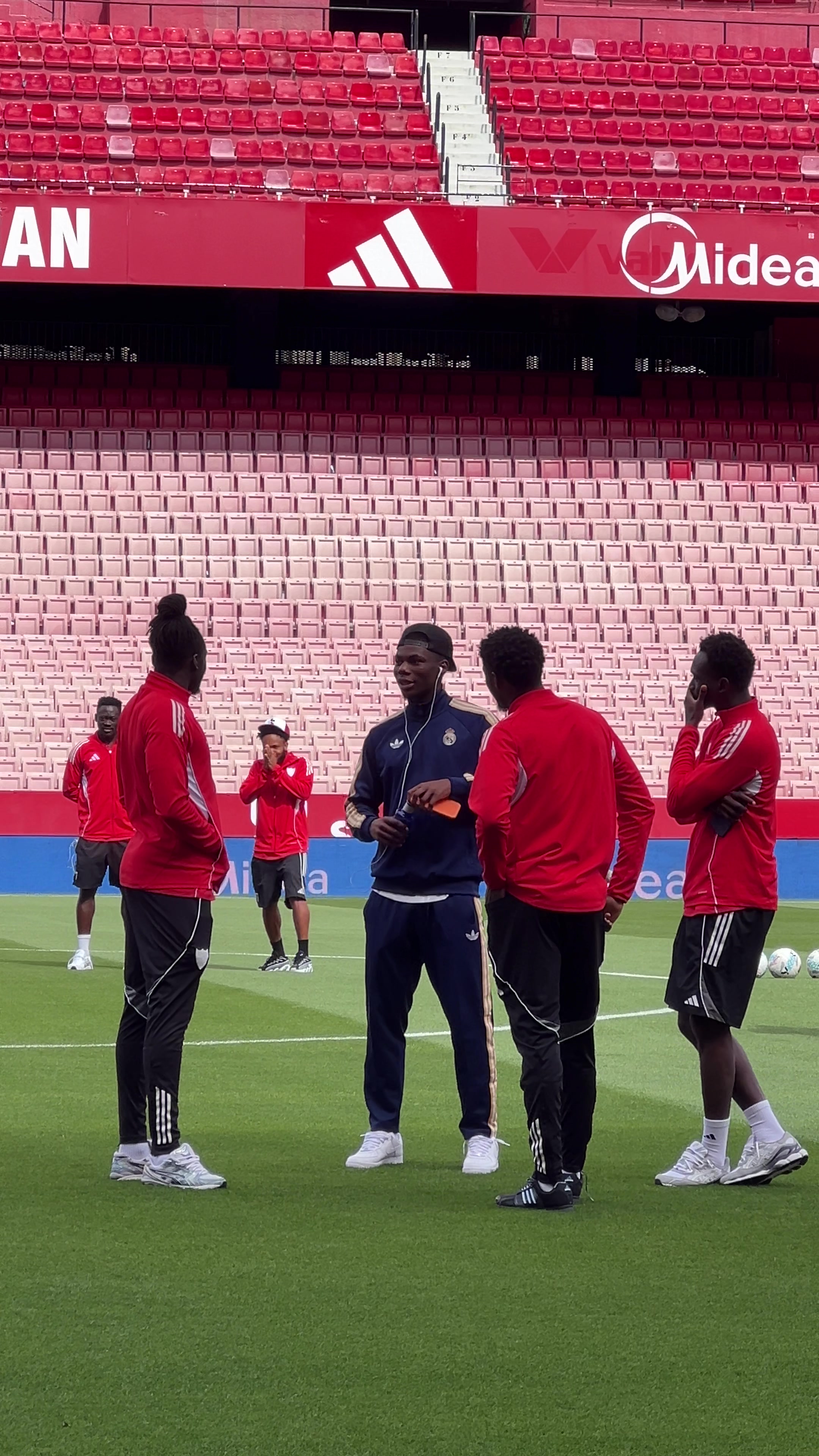 @SevillaFC