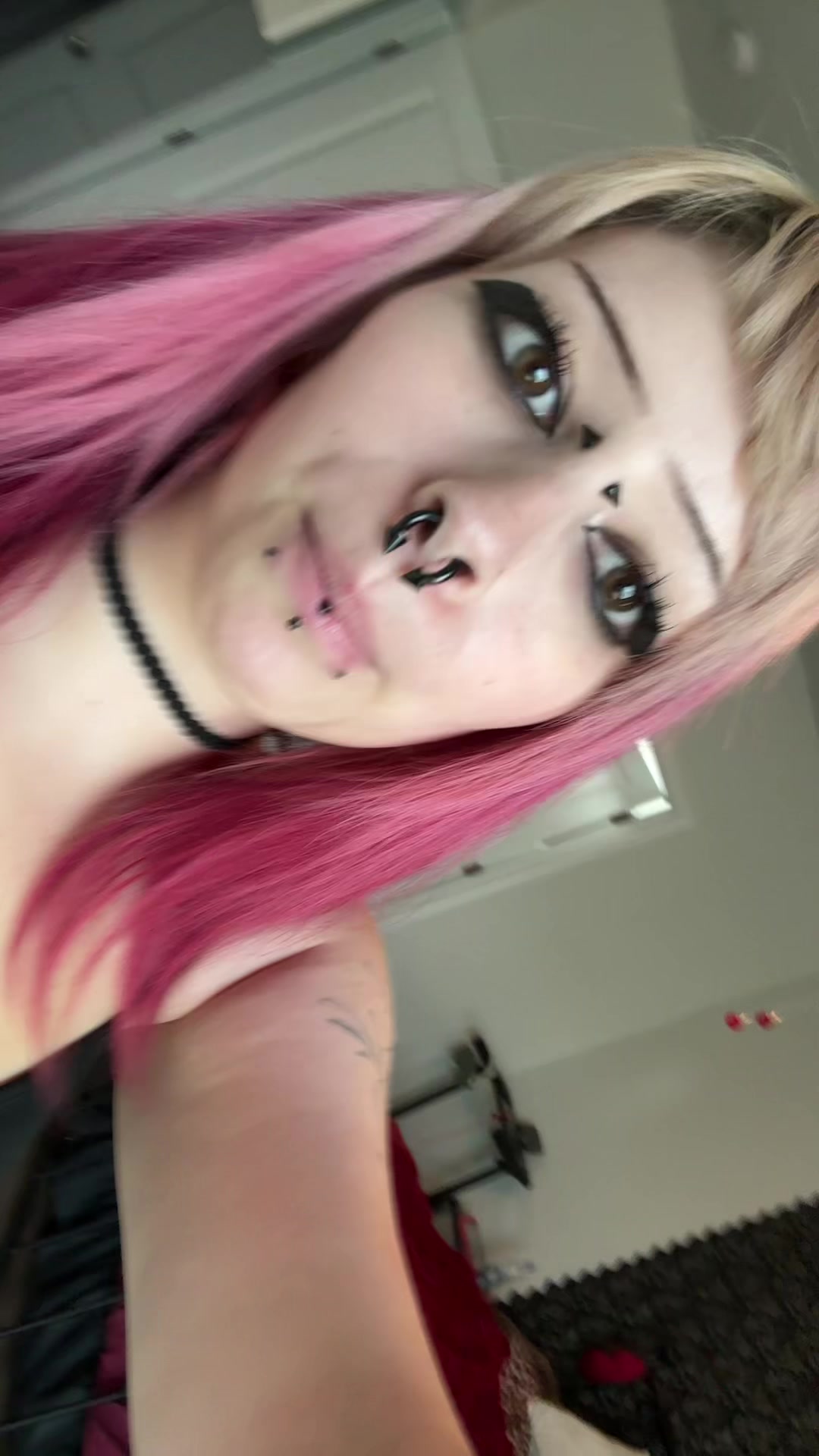 @JaneSpookyHot
