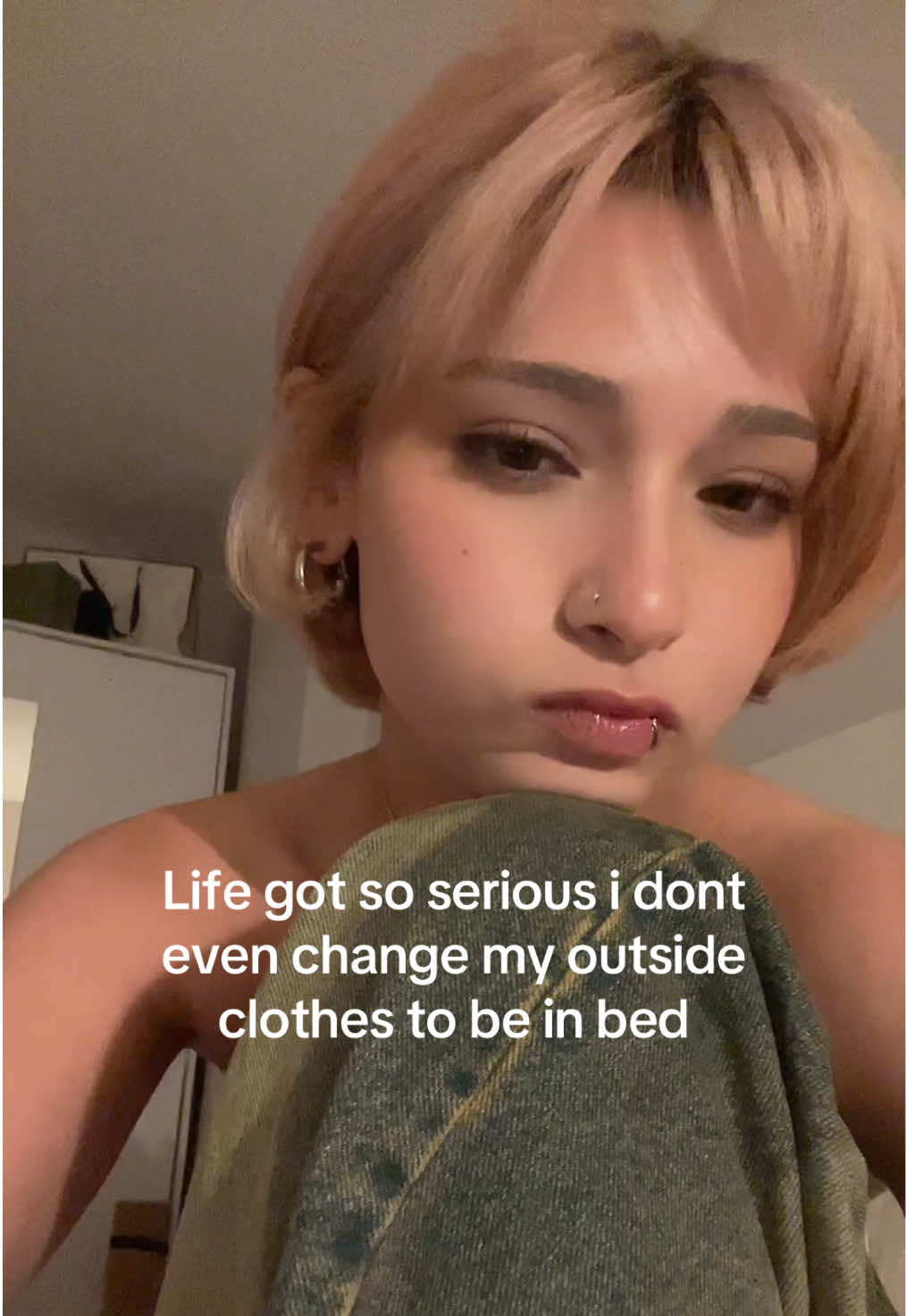 @peachesnbluesky