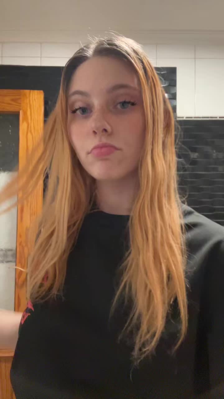 @Saraxkitty