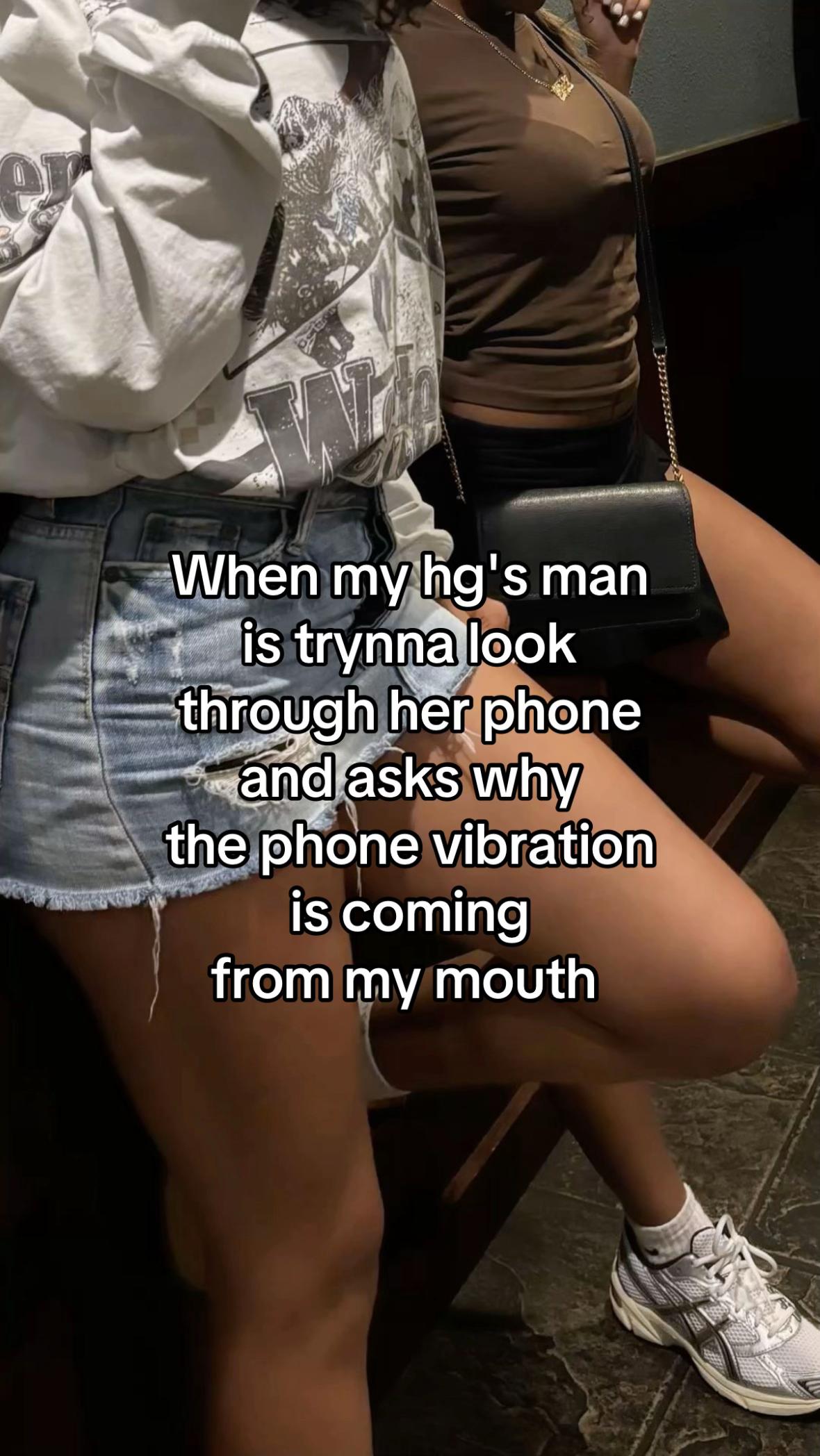 @𝒱