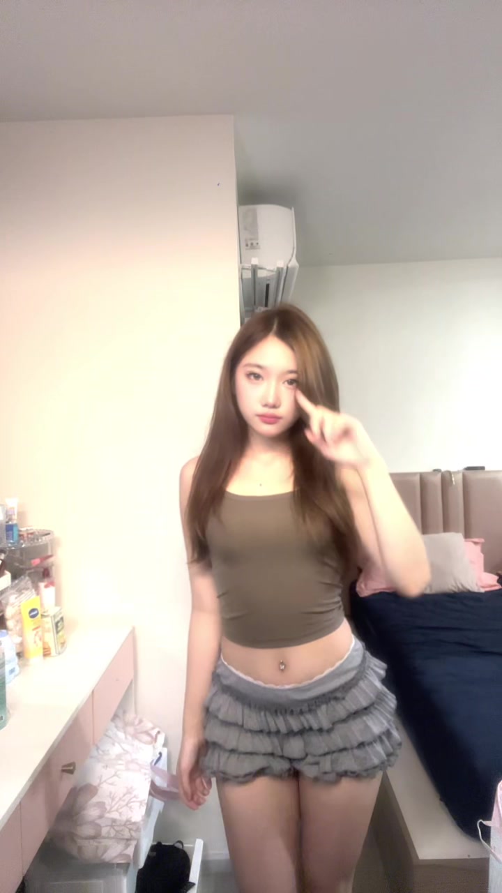 @jewelwang_