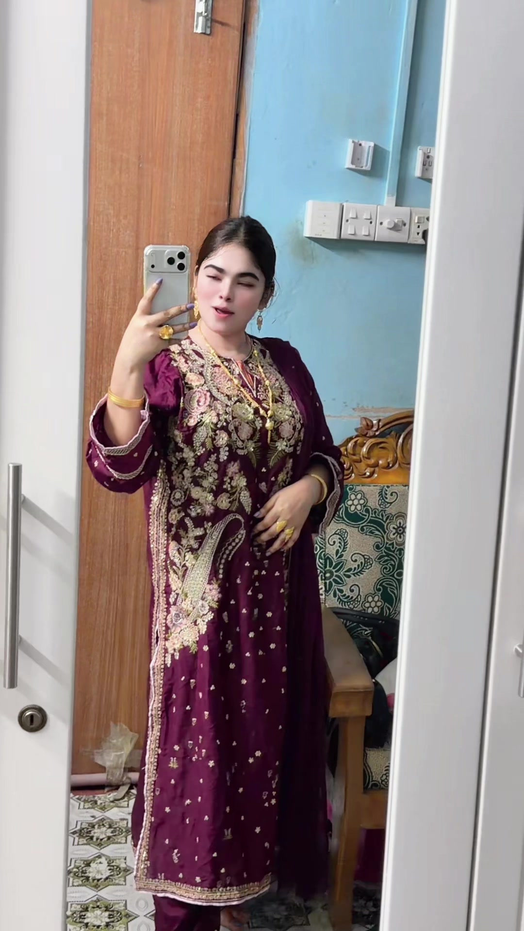 @Runaakter80