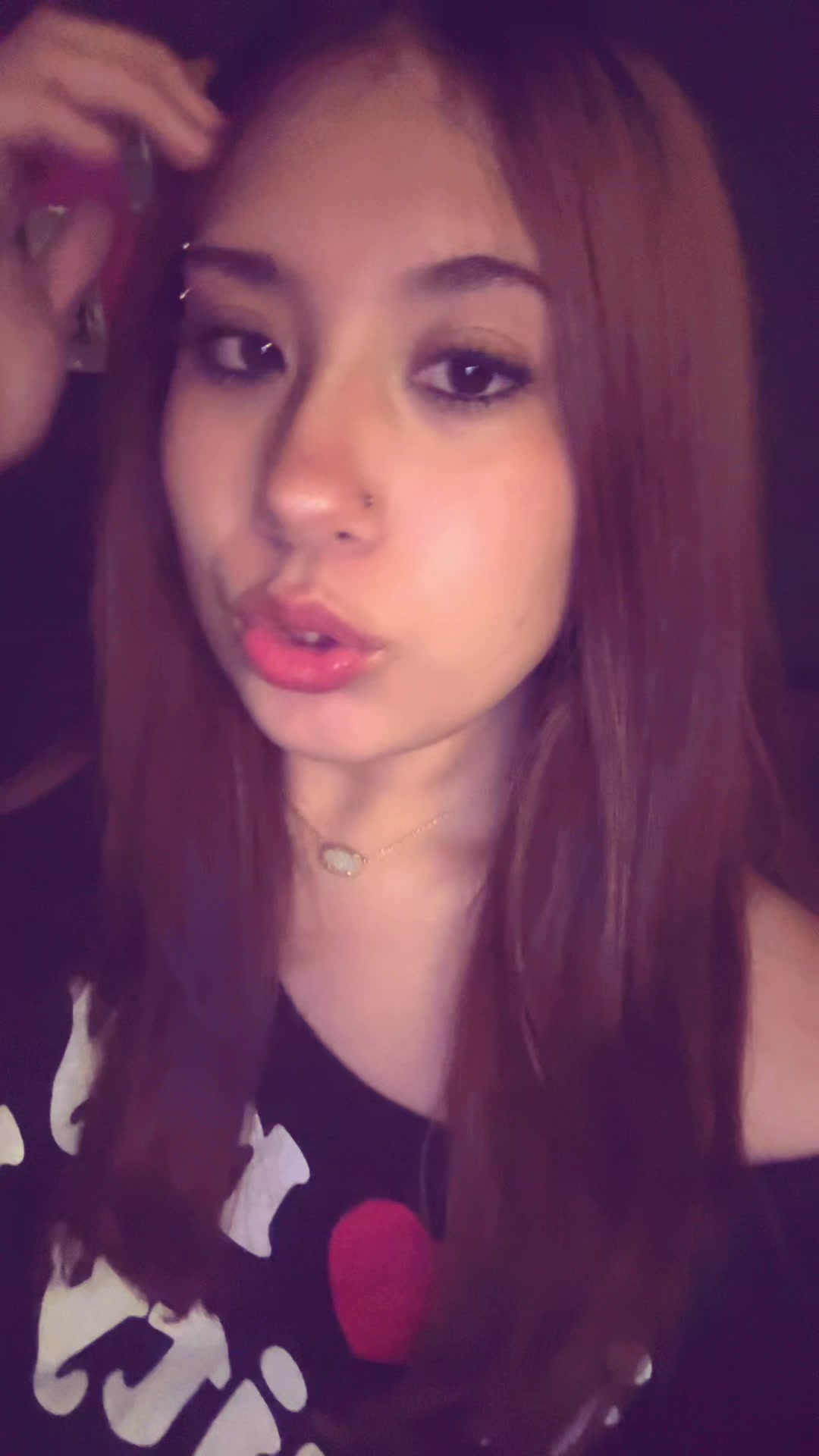 @miavela333