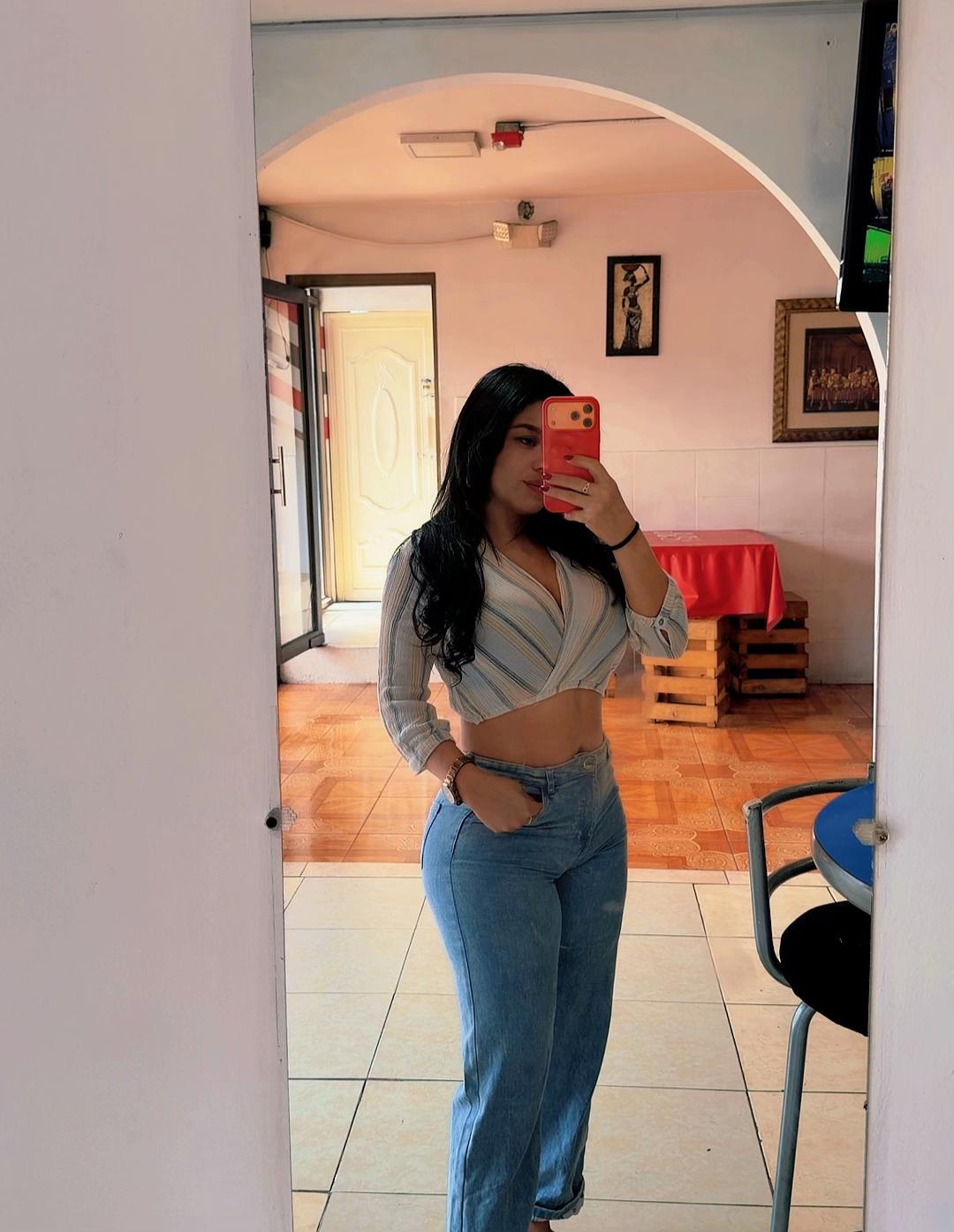 @Erika Mu&ntilde;oz