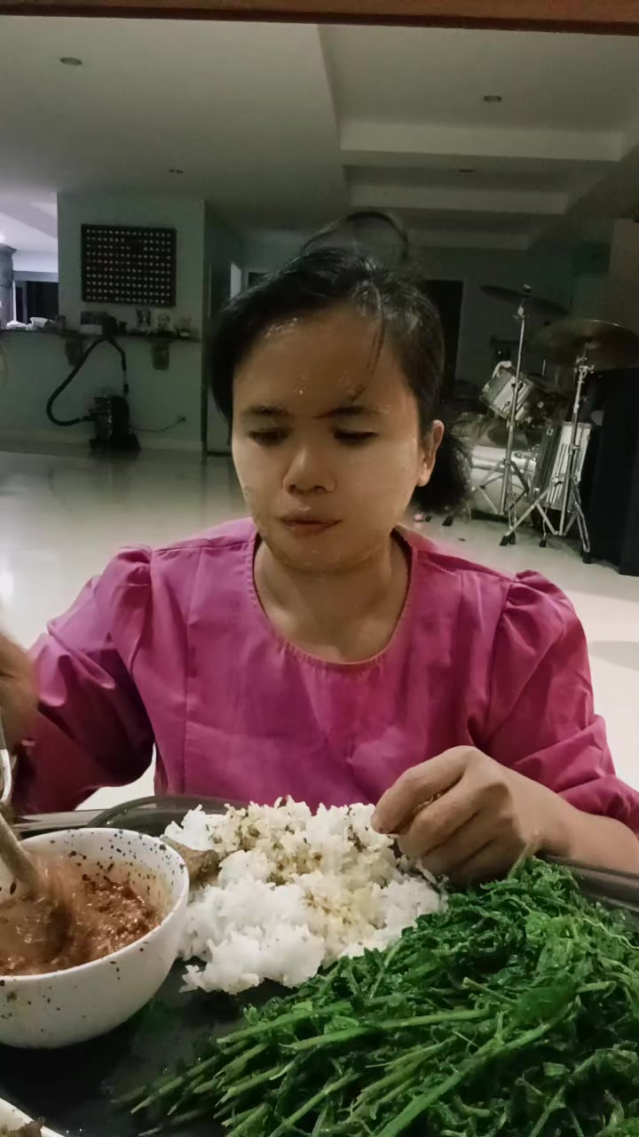 @nanaya635အချစ်နှင်းဆီ 🌹🇳🇪