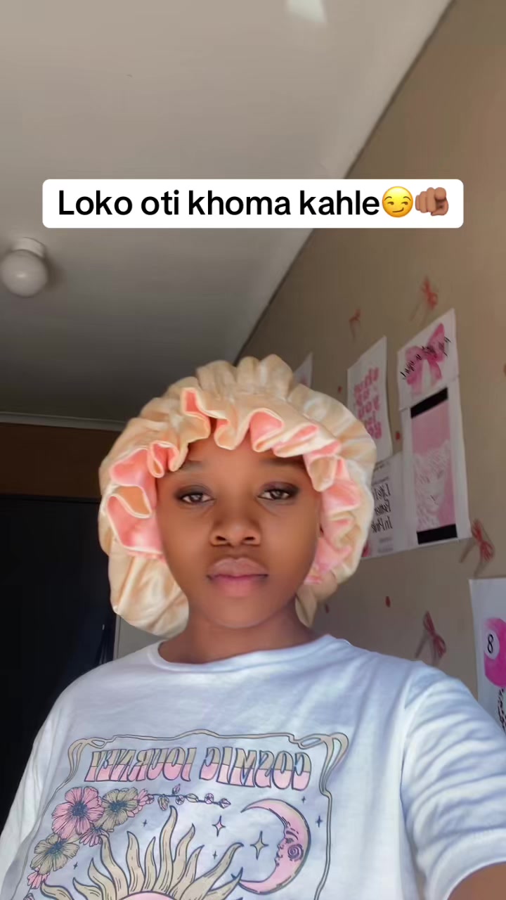 @khumeshna Nxumalo