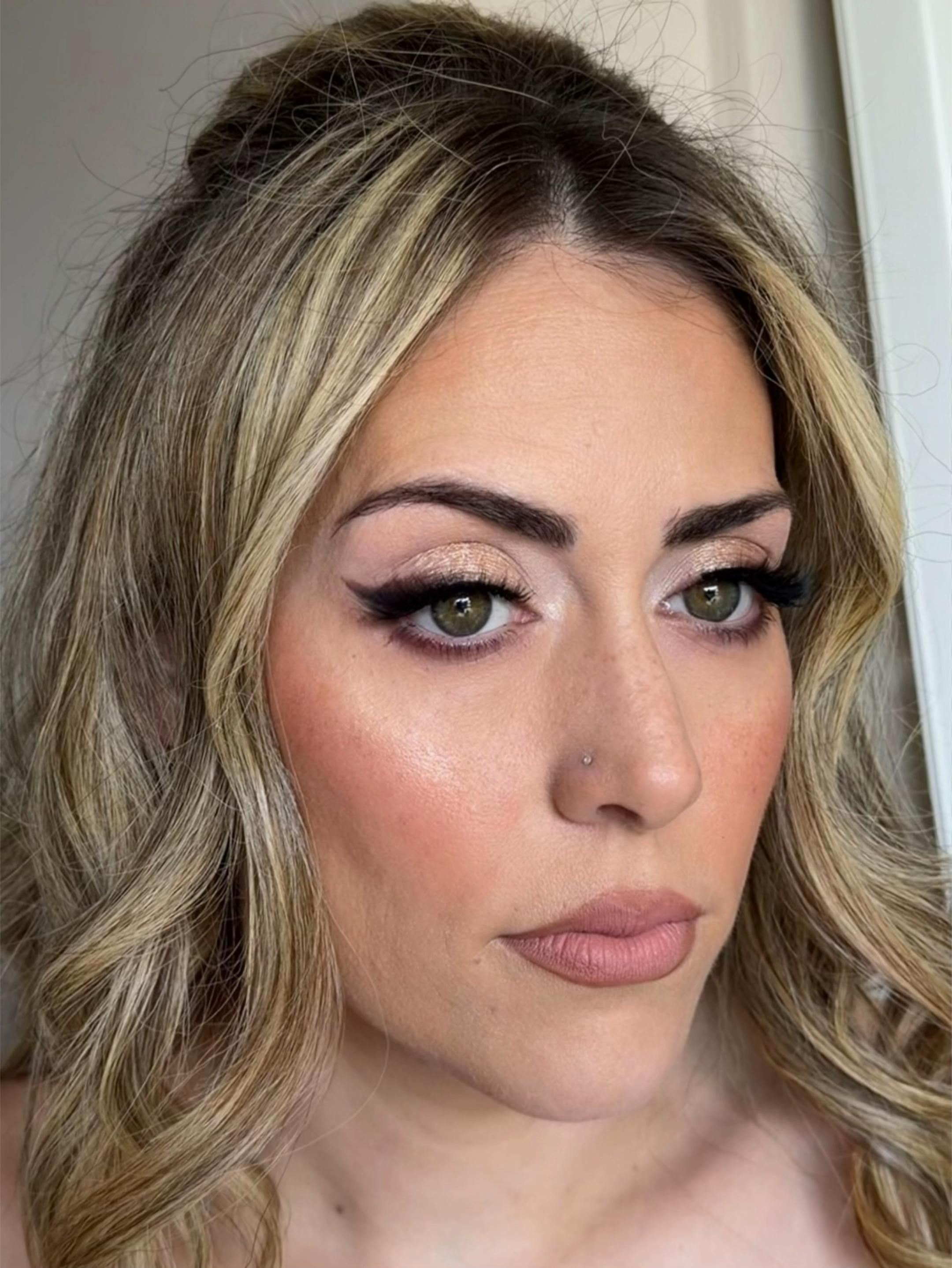 @Penny makeupartist