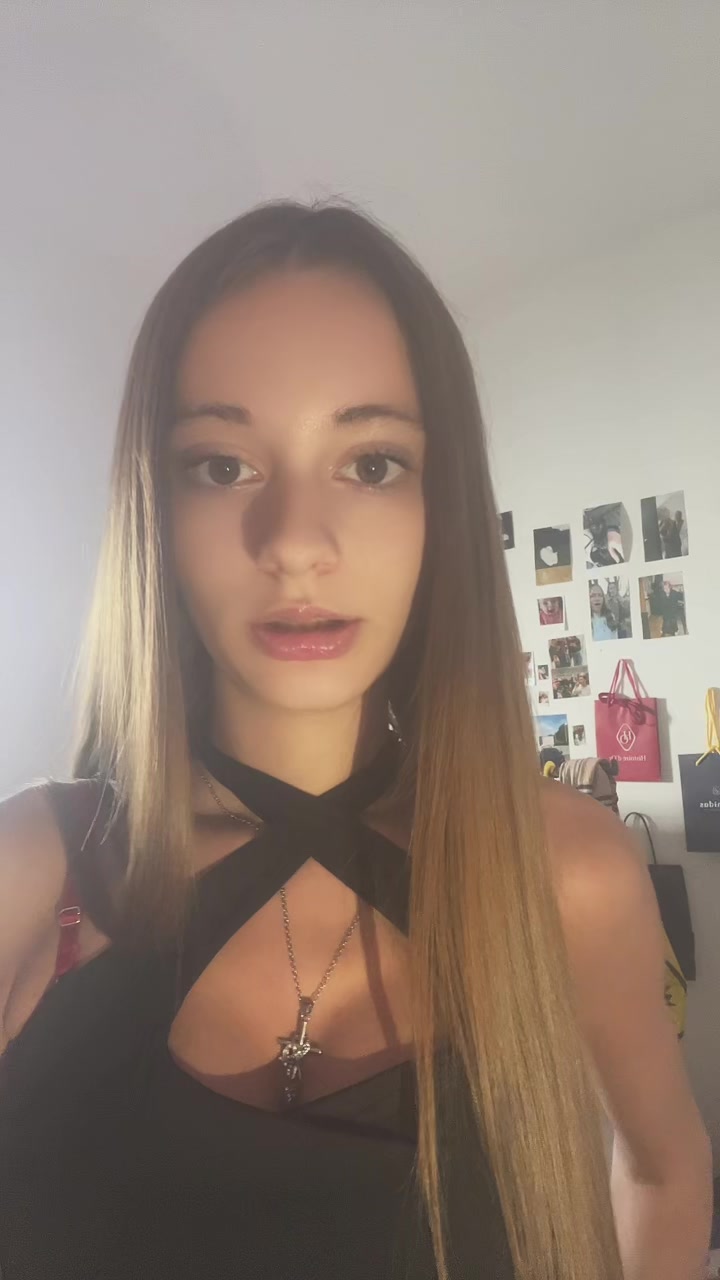 @𝑼𝒔𝒆𝒓&rsquo;𝒆.𝟐.𝟎 ✞🥥
