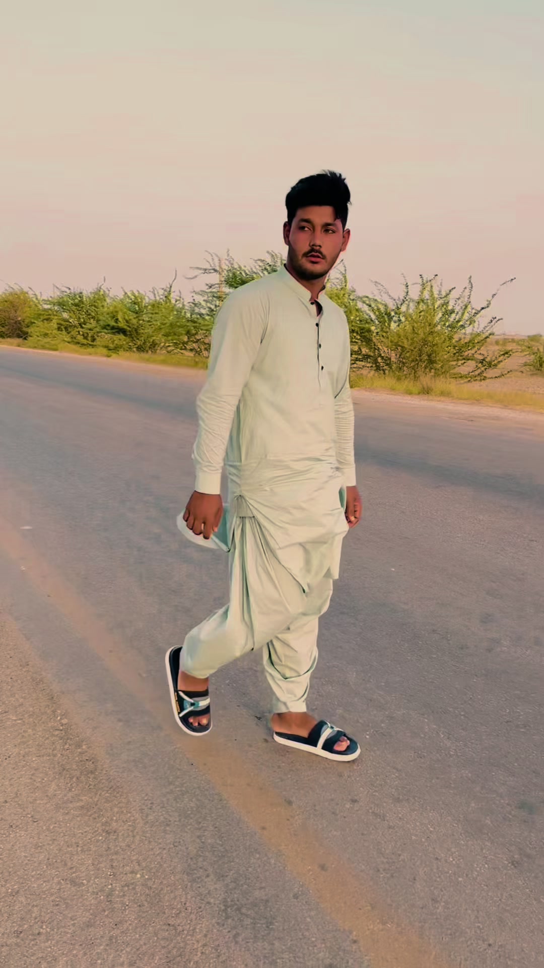 @𝐆𝐄𝐎..𝐌𝐄𝐄𝐑.🔥