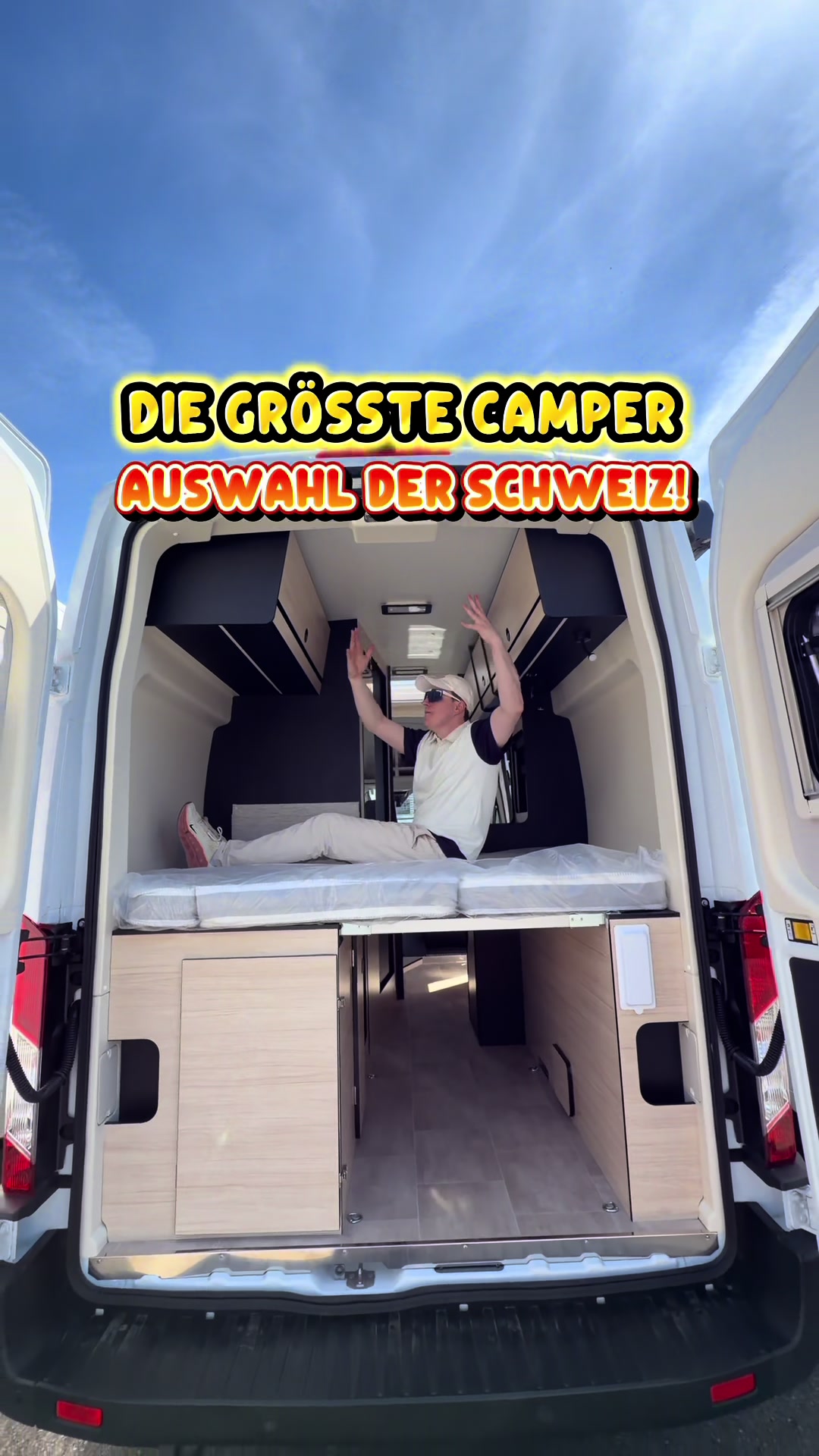 @Der Praktikant Official