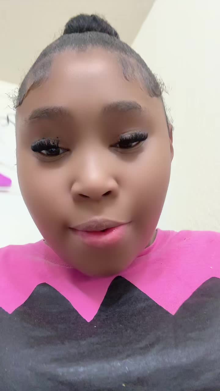 @NEVAEH 💋💋👑