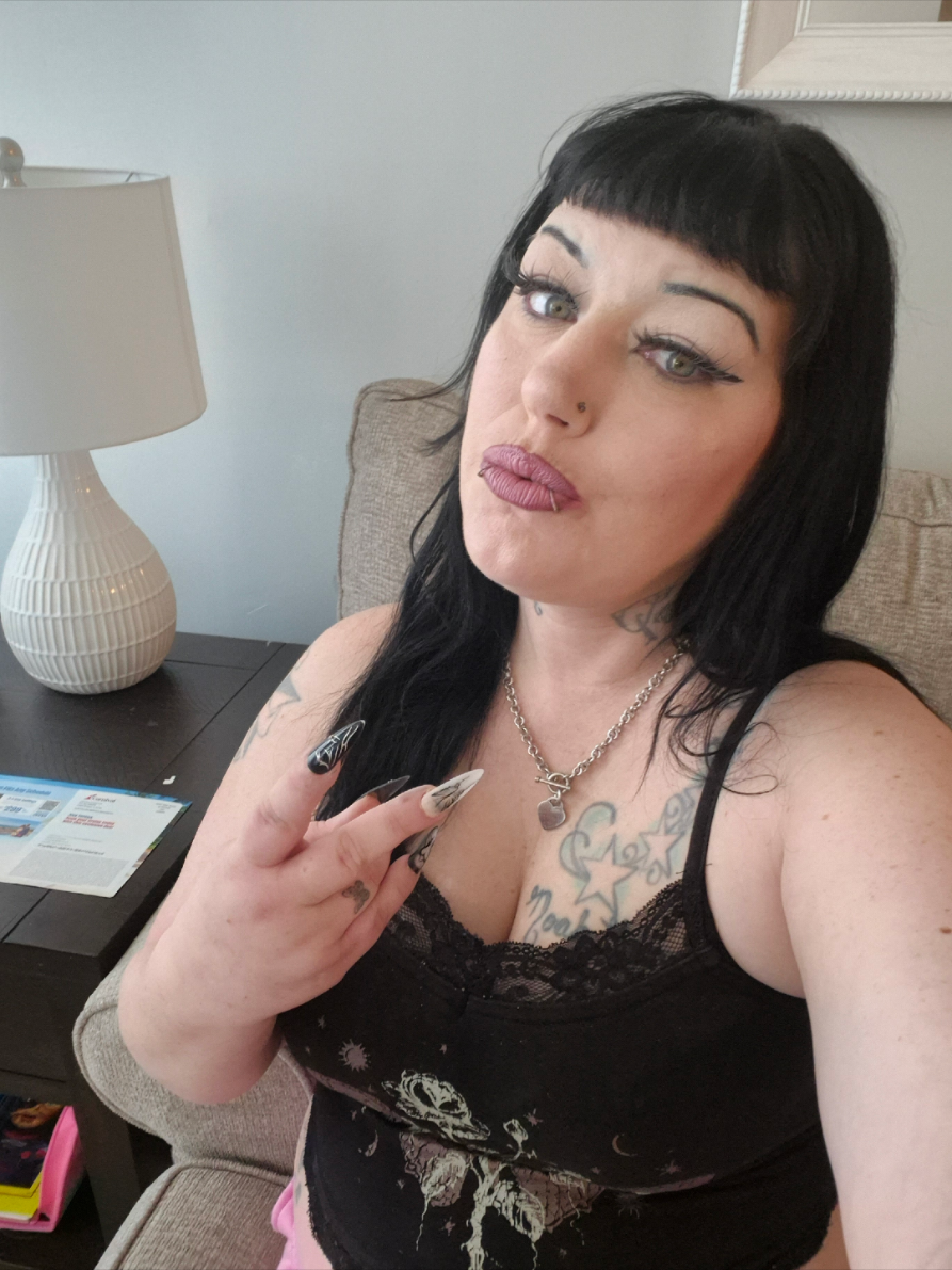 @alt_girl88