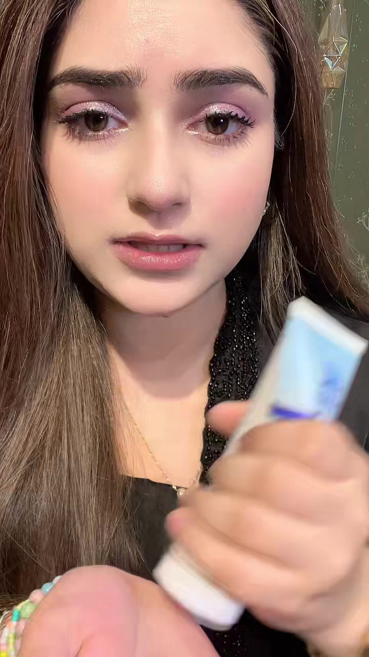 @Naughty_Zahra