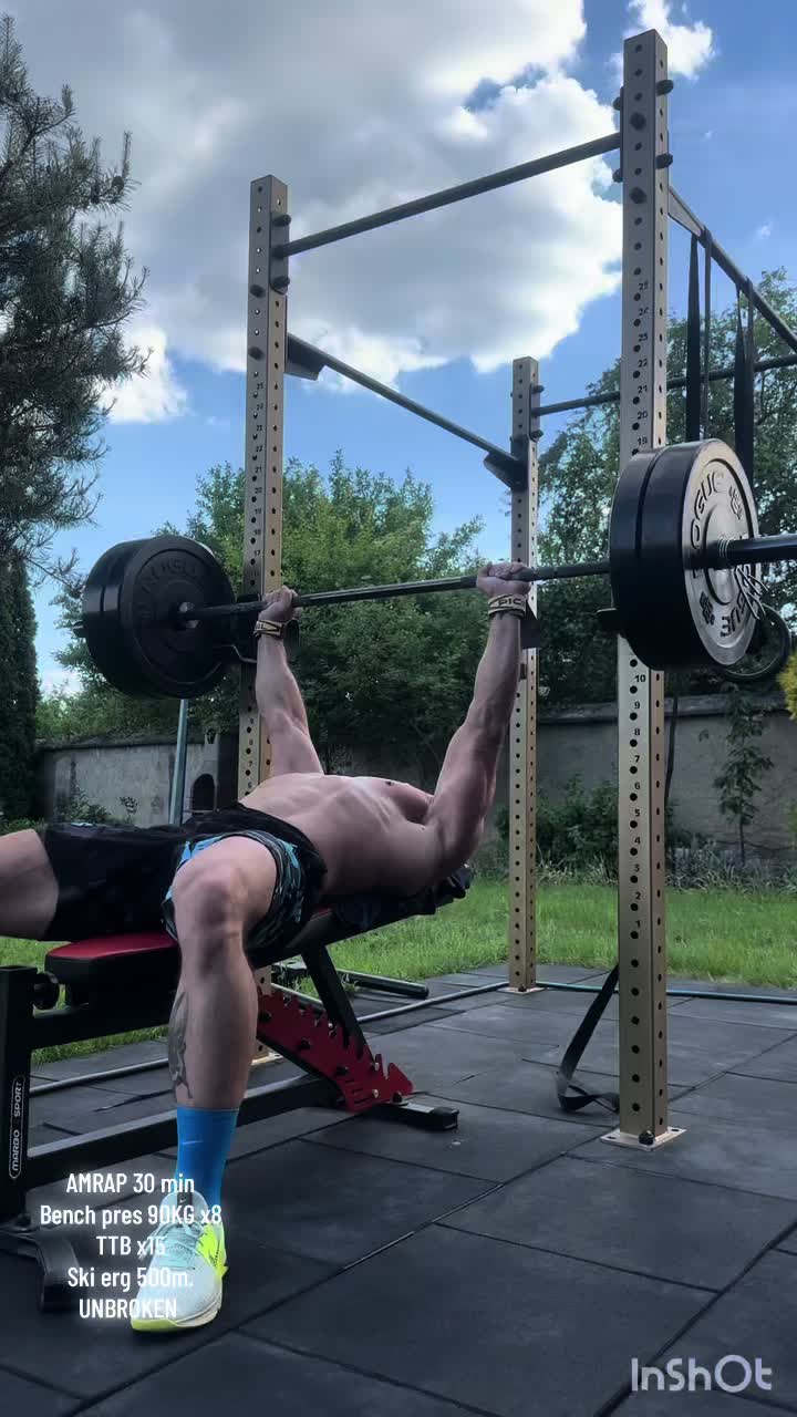 @lukas.cross.s