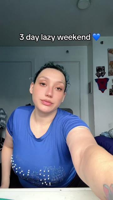 @JustaContentHouse