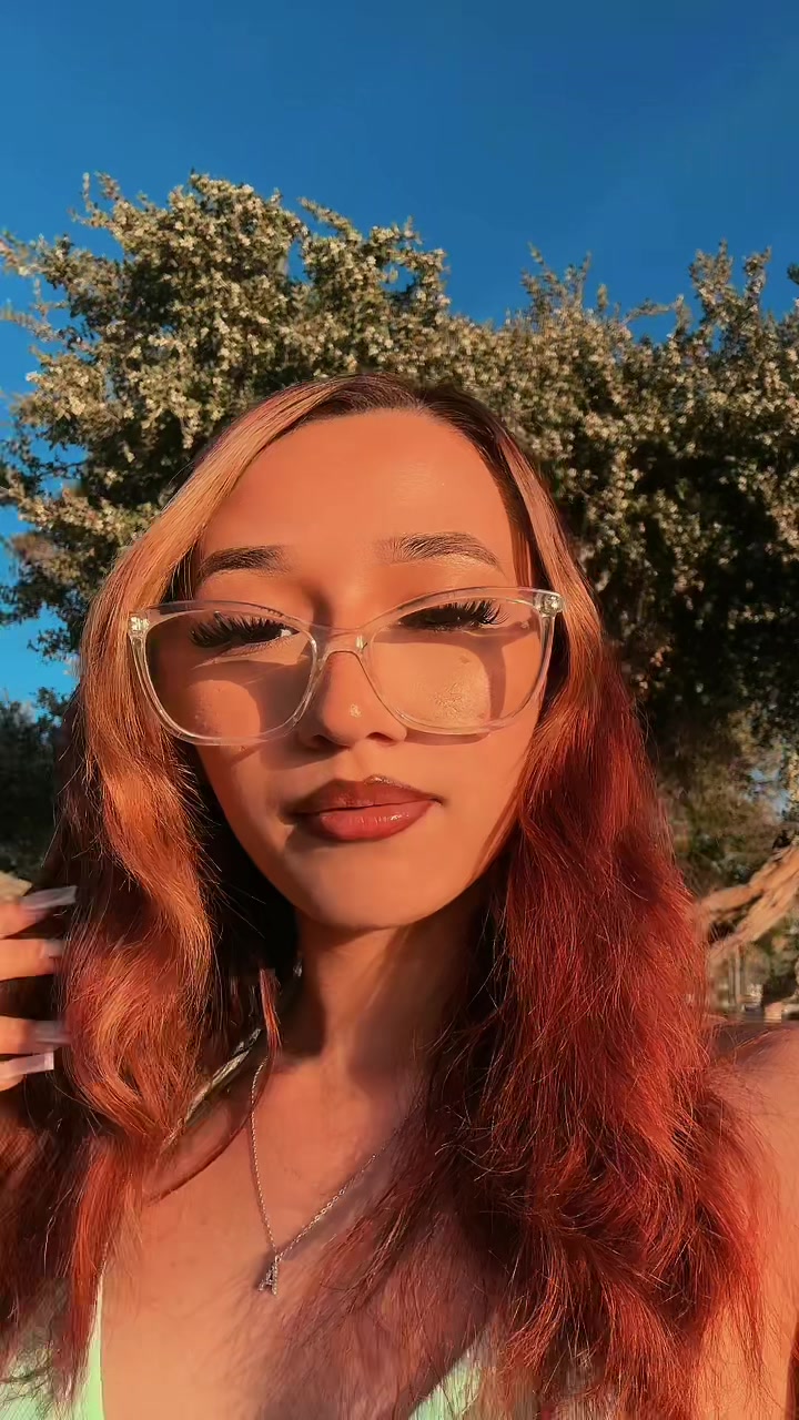 @ari 𖣂