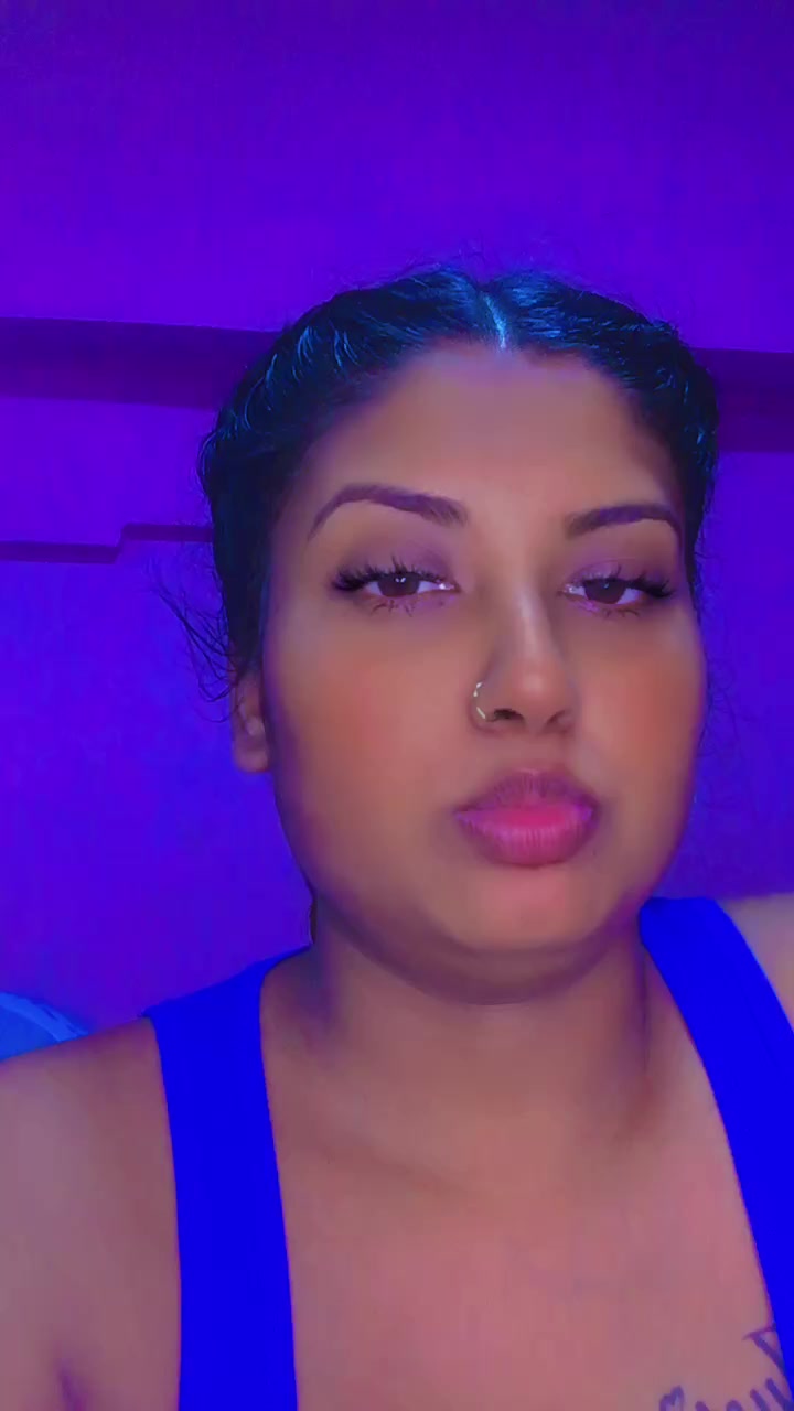 @Nia._🦋
